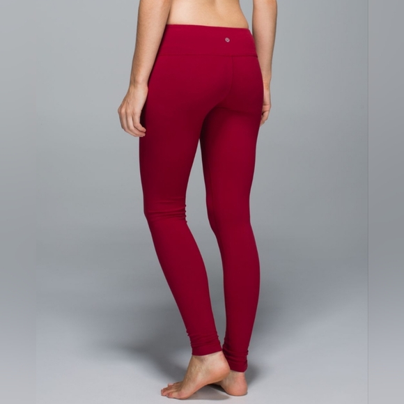 Lululemon  Wonder Under - Picture 2 of 9